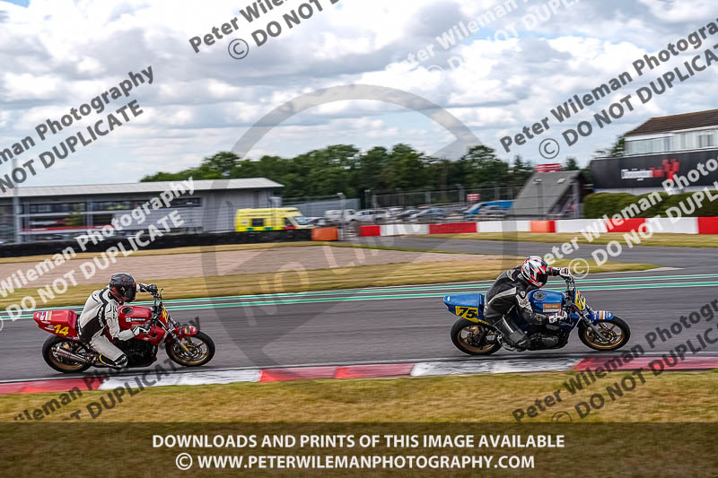 donington no limits trackday;donington park photographs;donington trackday photographs;no limits trackdays;peter wileman photography;trackday digital images;trackday photos